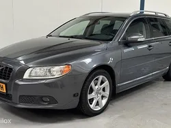 Grijs Gebruikt 2008 Volvo V70 Summum Stationwagen | € 12.945 (Eerlijke prijs)