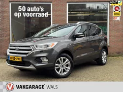Grijs Gebruikt 2020 Ford Kuga Titanium SUV | € 15.950 (Super prijs)