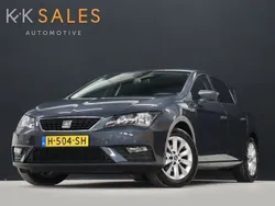 Grijs, metallic lak Gebruikt 2020 Seat Leon Style Hatchback | € 14.440 (Eerlijke prijs)