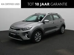 Grijs Gebruikt 2024 Kia Stonic SUV | € 25.400 (Eerlijke prijs)