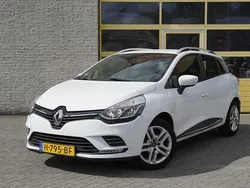 Wit Gebruikt 2020 Renault Clio GrandTour Zen Stationwagen | € 10.450 (Goede deal)