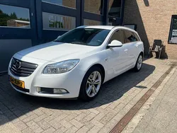 Wit Gebruikt 2012 Opel Insignia Sport Stationwagen | € 5.450 (Eerlijke prijs)