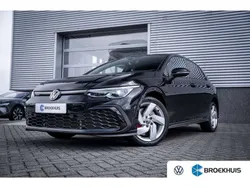 Zwart, metallic lak Gebruikt 2022 VW Golf VIII GTE Hatchback | € 27.900 (Goede deal)