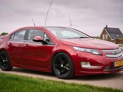 Rood Gebruikt 2013 Chevrolet Volt LTZ Hatchback | € 6.500