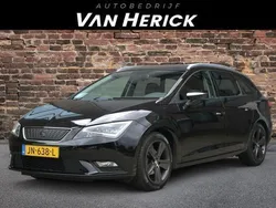 Zwart Gebruikt 2016 Seat Leon ST CONNECT Stationwagen | € 12.445 (Eerlijke prijs)