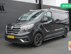 Zwart Gebruikt 2022 Renault Trafic MPV | € 18.950 (Iets duurder)