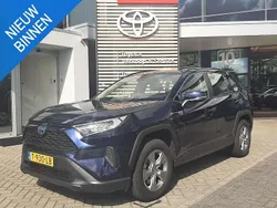 Blauw Gebruikt 2023 Toyota RAV4 Hybrid Active SUV | € 39.400 (Goede deal)