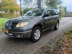 Gebruikt 2008 Mitsubishi Outlander SUV | € 2.450 (Eerlijke prijs)