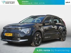 Zwart Gebruikt 2024 Kia Niro Advance SUV | € 32.890