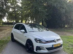 Wit Gebruikt 2017 VW Golf VII GTI Stationwagen | € 21.950 (Eerlijke prijs)