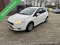 Wit Gebruikt 2009 Fiat Grande Punto Active Hatchback | € 2.650 (Eerlijke prijs)