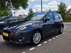 Grijs Gebruikt 2009 Renault Scénic III Business MPV | € 2.399 (Eerlijke prijs)