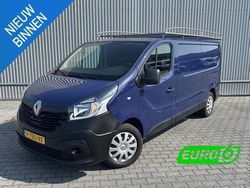 Blauw Gebruikt 2018 Renault Trafic Van | € 10.900 (Goede deal)