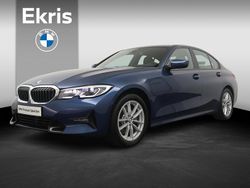 Blauw Gebruikt 2022 BMW 320e Basis Sedan | € 33.400 (Eerlijke prijs)