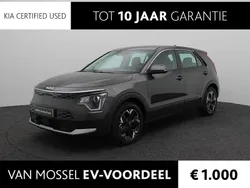 Grijs Gebruikt 2024 Kia e-Niro Light SUV | € 30.940 (Eerlijke prijs)
