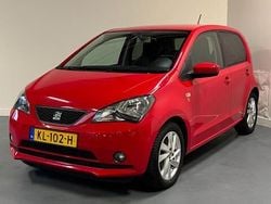 Rood Gebruikt 2016 Seat Mii CONNECT Hatchback | € 8.395 (Eerlijke prijs)