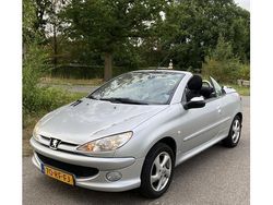 Grijs Gebruikt 2005 Peugeot 206 Cabriolet | € 1.350 (Goede deal)