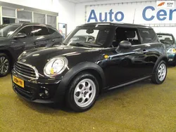 Zwart Gebruikt 2012 Mini ONE Hatchback | € 5.750 (Eerlijke prijs)