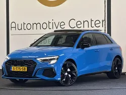 Blauw Gebruikt 2021 Audi A3 Sport Hatchback | € 33.890