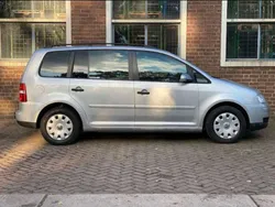 Zilver Gebruikt 2006 VW Touran Business MPV | € 2.350 (Eerlijke prijs)