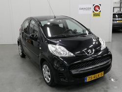 Zwart Gebruikt 2011 Peugeot 107 Hatchback | € 3.495 (Eerlijke prijs)