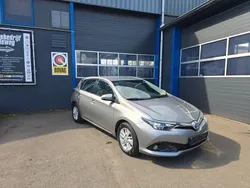 Grijs Gebruikt 2018 Toyota Auris Hatchback | € 16.250 (Iets duurder)