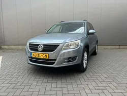 Grijs Gebruikt 2008 VW Tiguan Comfortline SUV | € 4.450 (Eerlijke prijs)