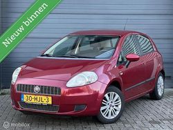 Rood Gebruikt 2008 Fiat Grande Punto Dynamic Hatchback | € 2.450 (Eerlijke prijs)