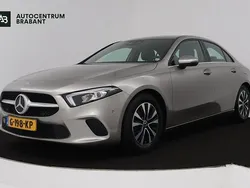 Grijs Gebruikt 2019 Mercedes A200 Business Sedan | € 22.445 (Super prijs)