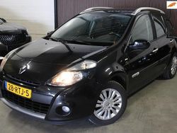 Zwart Gebruikt 2011 Renault Clio GrandTour Collection Stationwagen | € 1.950 (Super prijs)