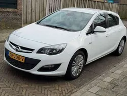 Wit Gebruikt 2015 Opel Astra Hatchback | € 5.000 (Super prijs)