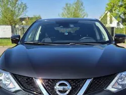 Zwart Gebruikt 2017 Nissan Qashqai N-Vision SUV | € 14.500 (Goede deal)