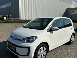 Wit Gebruikt 2017 VW up! Beats Hatchback | € 6.699 (Eerlijke prijs)