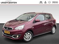 Rood Gebruikt 2020 Mitsubishi Space Star Active Hatchback | € 9.430 (Eerlijke prijs)