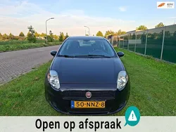 Zwart Gebruikt 2010 Fiat Grande Punto Hatchback | € 1.495 (Eerlijke prijs)