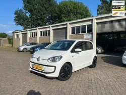 Wit Gebruikt 2015 VW up! move up! Hatchback | € 4.995 (Goede deal)
