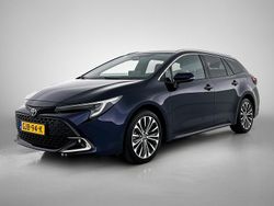 Blauw Gebruikt 2024 Toyota Corolla Hybrid Stationwagen | € 30.945 (Eerlijke prijs)