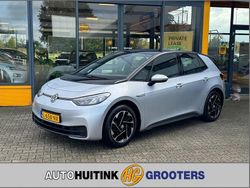Grijs Gebruikt 2020 VW ID.3 Life Hatchback | € 14.940 (Eerlijke prijs)