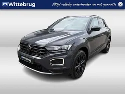 Grijs Gebruikt 2021 VW T-Roc Style SUV | € 26.450 (Goede deal)