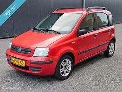 Rood Gebruikt 2004 Fiat Panda Dynamic Hatchback | € 1.000 (Goede deal)