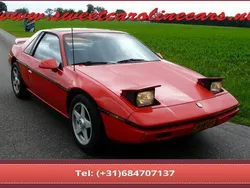 Rood Gebruikt 1986 Pontiac Fiero | € 4.975