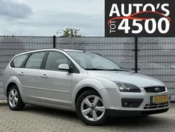 Grijs, metallic lak Gebruikt 2008 Ford Focus Futura Stationwagen | € 2.450 (Eerlijke prijs)