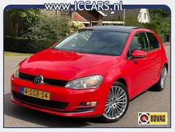 Rood Gebruikt 2013 VW Golf VII Highline Hatchback | € 9.995 (Eerlijke prijs)