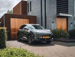 Grijs Gebruikt 2025 MG MG5 EV Luxury Stationwagen | € 36.950