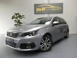 Grijs Gebruikt 2020 Peugeot 308 Allure Stationwagen | € 12.950 (Goede deal)