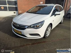 Wit Gebruikt 2019 Opel Astra Business Stationwagen | € 8.495 (Eerlijke prijs)