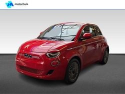 Rood Nieuw 2025 Fiat 500e Urban Hatchback | € 30.970