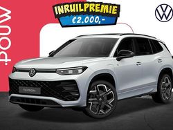Zilver, metallic lak Gebruikt 2024 VW Tayron R-line Edition SUV | € 61.950 (Duur)