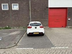 Wit Gebruikt 2012 Kia Rio MPV | € 4.850 (Goede deal)