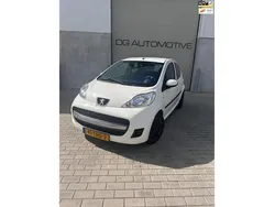 Wit Gebruikt 2012 Peugeot 107 Hatchback | € 3.195 (Eerlijke prijs)